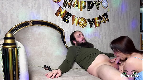 Petite MILF Boldly Swallows My Big Cock, Gives Me Deepthroat And Takes Cum Deep In Her Throat before New Year