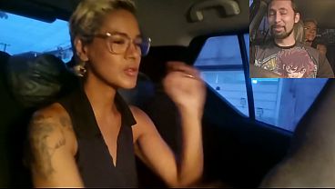 私はウーバーの運転手に、乗車中ずっと気持ちの良いオーラルセックスをしてあげた。