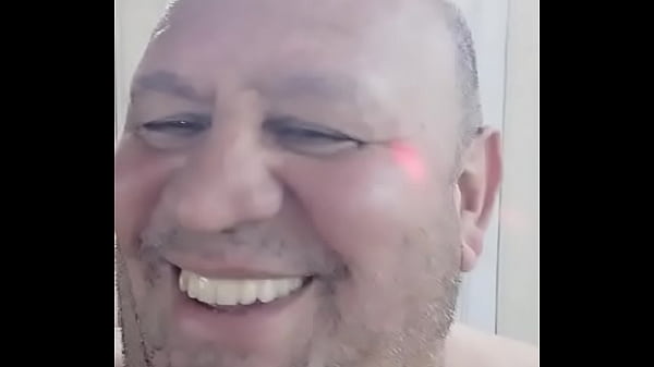 TIUZAO E  E ESSA  NOVINHA SAFADA QUE NA  SAÍDA  DO  COLÉGIO ELA  SEMPRE PASSA  NA CASA  DO  COROA  PARA  DAR SEU CUZINHO