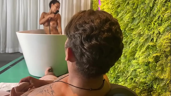 Big ass blonde removes her pink panties to let her boyfriend eat her ass out