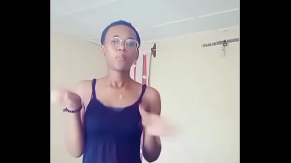 chaude au cul mouilleux