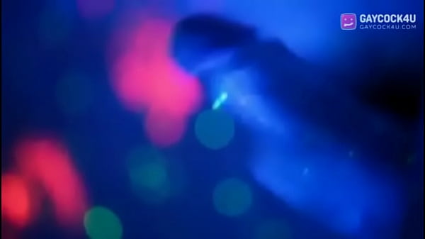 Hot jocks have sex with fluorescent paint and l...