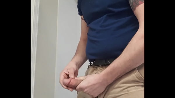 Jerking at work, big cumshot