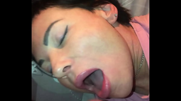 thumb cumshot