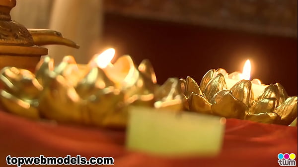 Latina Cleopatra Babe Gets Fucked By Big Dick