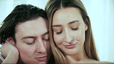 Off Script – Victor Caserta & Lula Stocch