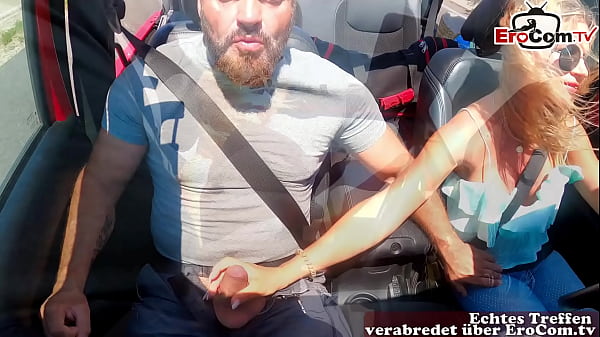 Download Video - Sex im Cabrio Auto auf Mallorca mit deutscher teen