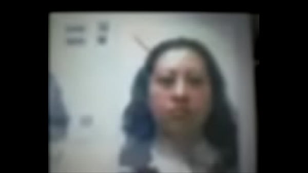 thumb sara buttocks