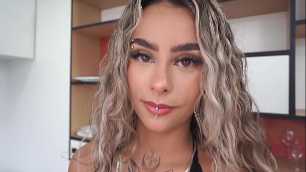 Beauty and the beast: beautiful face Morganita Brux fucked by Brazil porn biggest cock (Anal, 0% pussy, ATM, gapes, Monster cock) OB420