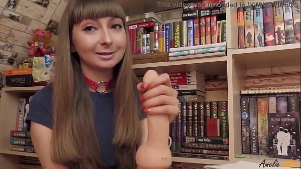 Blonde Shows How To Wank Dick Properly While Her Nobody Is