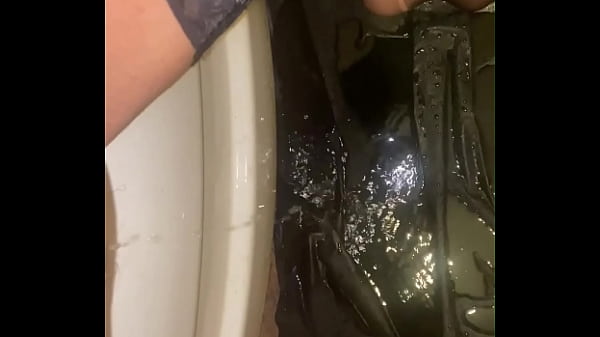 MilfyCalla - Play with pee compilation 1- preview