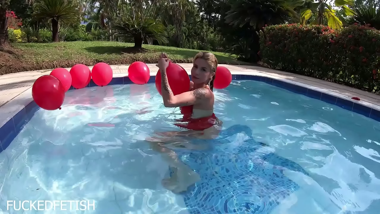 Pool San Valentine day Ashlee Rose 772