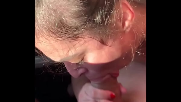 Download Video - Gozei na boca da garota que encontrei na esquina