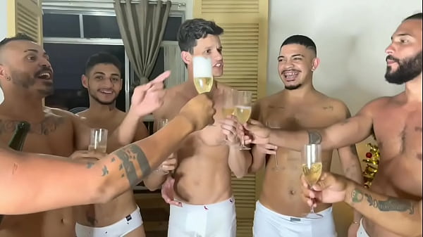 Suruba de Reveillon 20222 com Kadu Ventr&iacute; , REN...