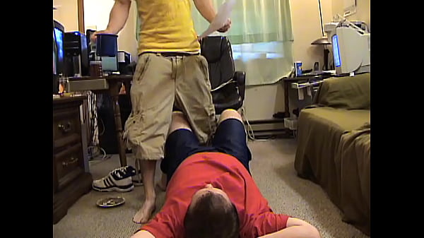 I received a script to have slave worship my fe...