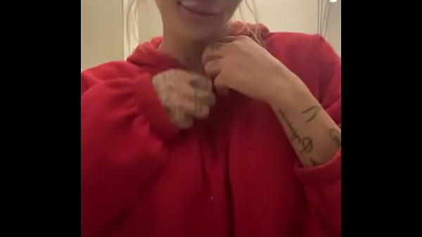 some people assume im flat