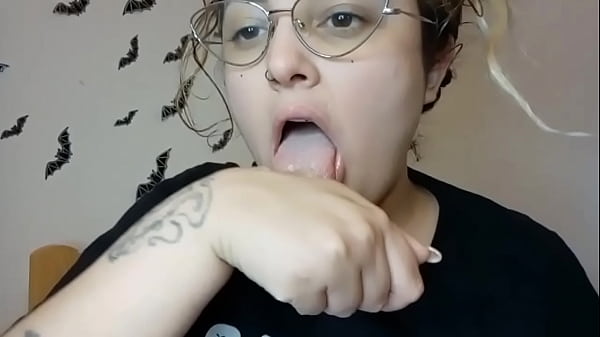 NEW FETISH QUEEN
