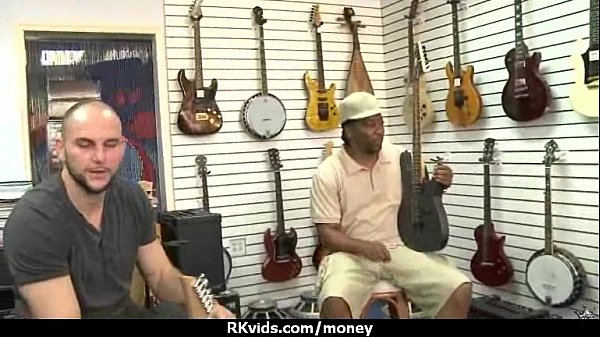 Amateur has sex for some quick cash 23