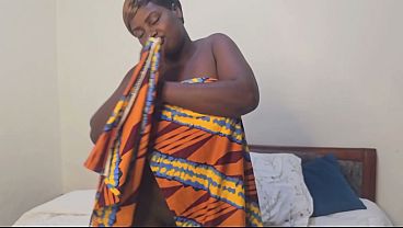 screamming out loudly beacause of fingering her small pussy