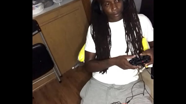 thumb getting head while g