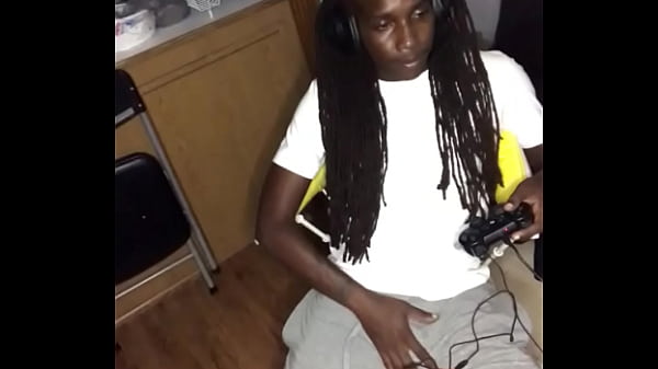 thumb getting head while g