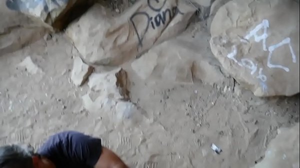Felicity Feline Outdoor blowjob and stripping