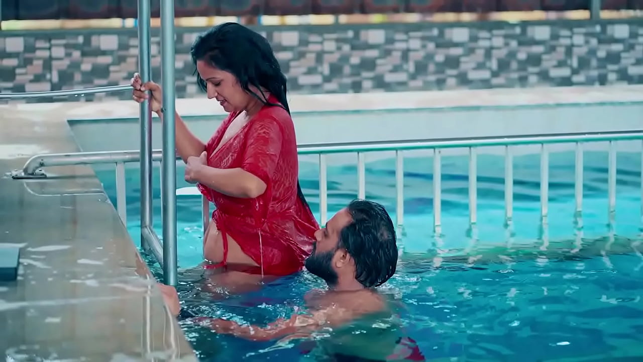 Colombian Latina Slut Stepmom With Her Marked Vagina In Shorts Shows Off Her Giant Cameltoe Seduces Her Stepson Usa BhaBhi Desi Sex XXX Usa American United States