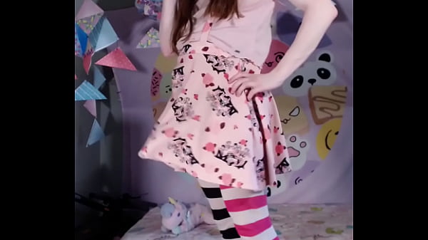 'Stiff' skirt femboy tease