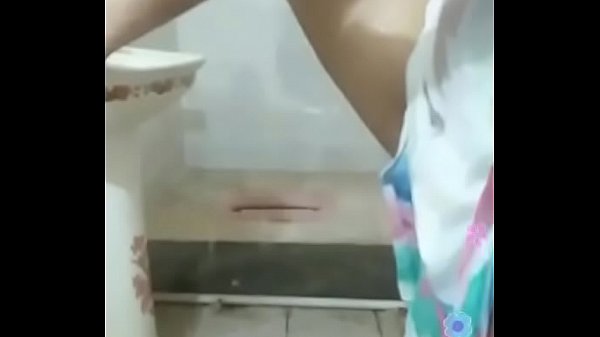 thumb desi bathroom