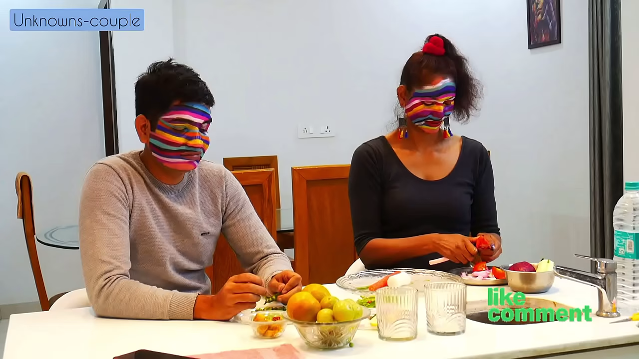 Lonely Housewife Calls Househelp to Cook and Fuck in Kitchen 1