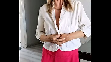 Workplace fantasy: no need to fire a mature MILF, she can do a lot of things well. POV role-play
