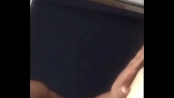 Download Video - Chupando e comendo gostoso um cusinho