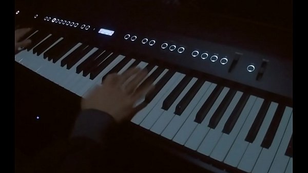 piano hand job