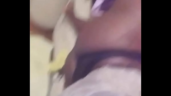 thumb doofy got cake