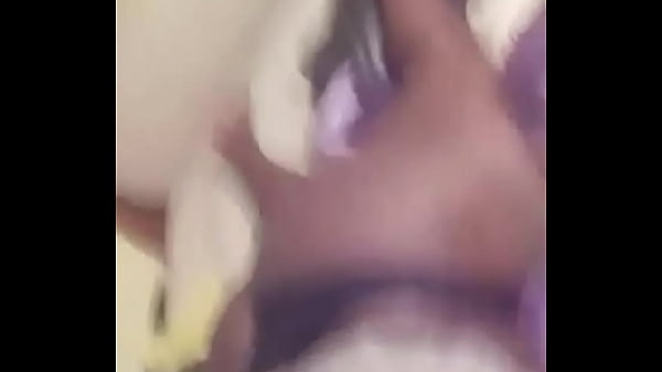 thumb doofy got cake