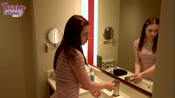 StepDad Seth Creampies Reese Robbins! Doggy Style, BJ'S & MORE!