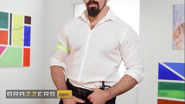 BRAZZERS - It's Hard For Evie Rees To Obey The Rules About Not Touching The Art When There Is A Big Cock Hanging