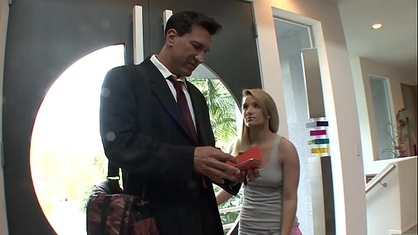 Cali Carter Goes Down On Her Much Older StepDaddy
