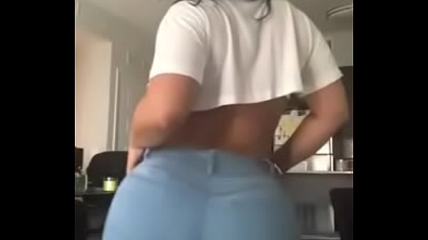 thumb rich brunette