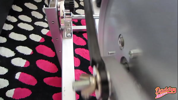My first fuck with a fucking machine l DADDYS LUDER