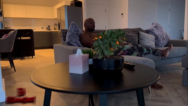 Game Over When Aaliyah Yasin Jerks Shadow With Her Feet!