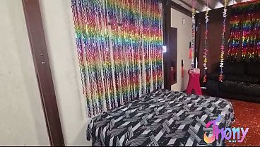 Boy Foli&atilde;o Recebe Muito Leite Cremoso no Carnaval TS Nick Fitt - Feb 17, 2026