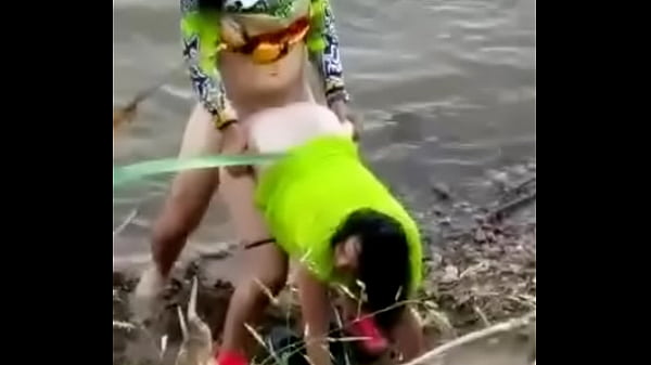 Download Video - Outdoor sex caught