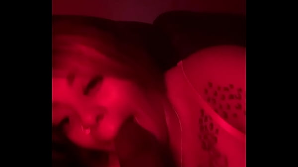 Maya Making Love To The Dick With Her Wet Mouth & Deep Throat
