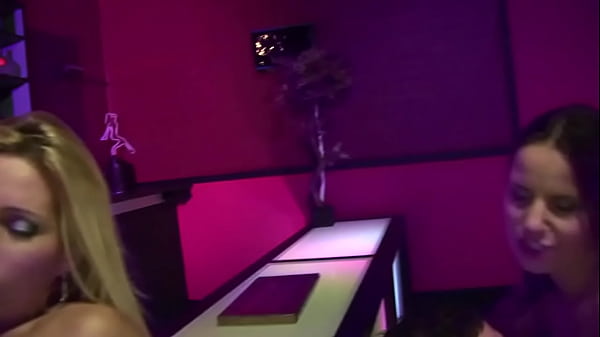 Download Video - Alexis Takes Her Friends To The Strip Club
