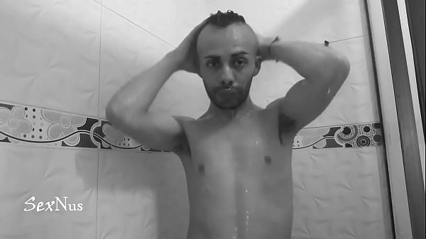 I would like to be with you in the bathroom dan...