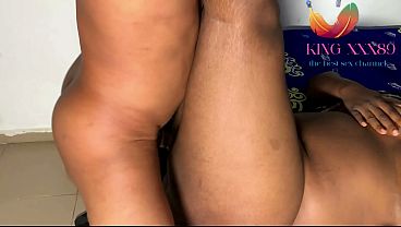 MY BIG ASS STEPMOM GETS HER HORNY PUSSY MASSAGE