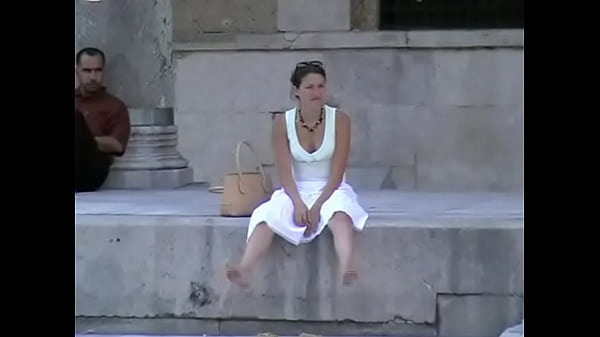 wind blow up white skirt