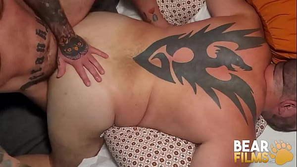 Download Video - BEARFILMS Tattooed Frankye Barebacks Chubby Bear Adam Jones