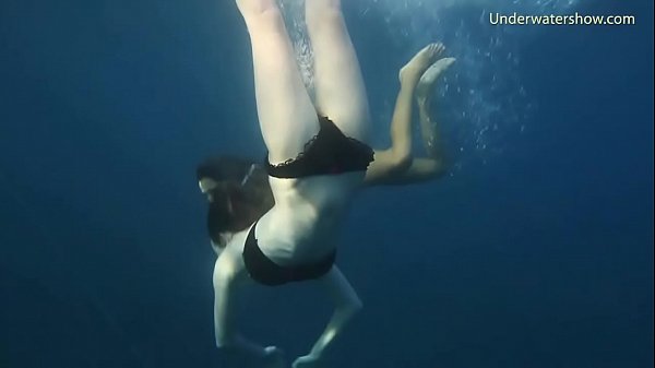 Naked girls on Tenerife having fun in the water